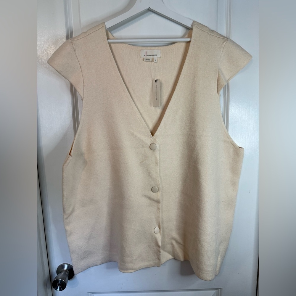 NWT By Anthropologie Women’s Ivory Oversized V-Neck Button Front Vest - Size XL